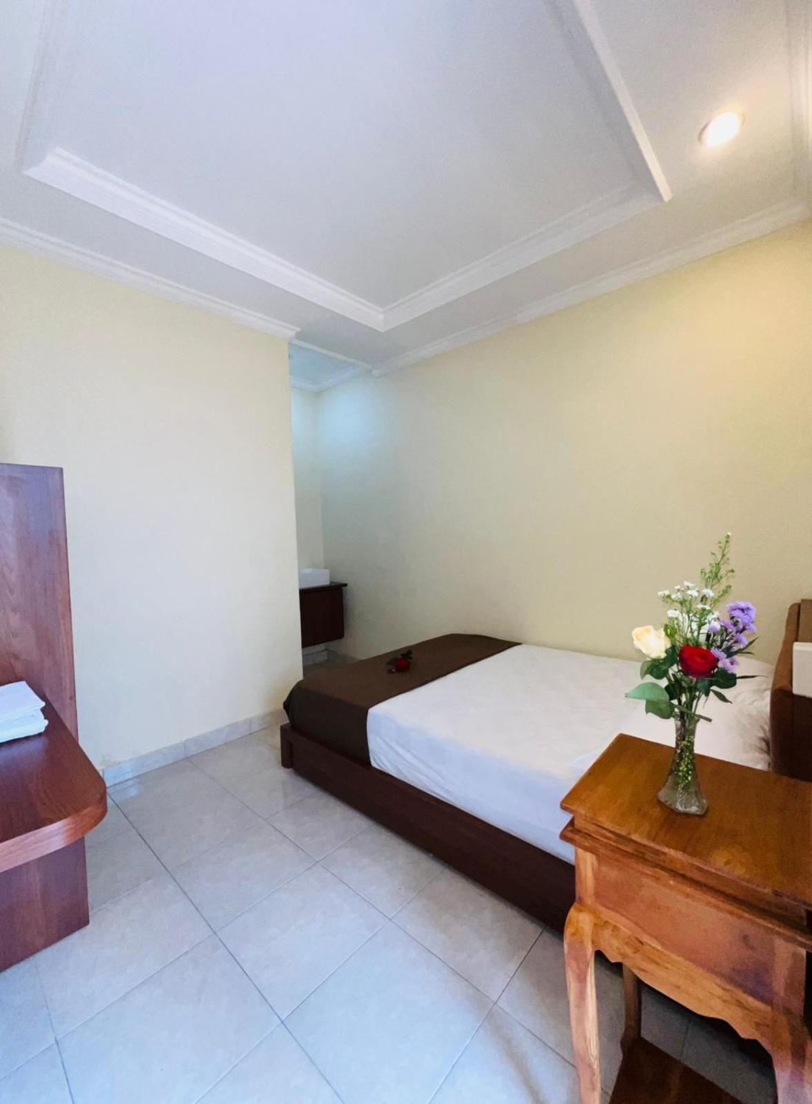 Zigiz Lovina Hostel Buitenkant foto
