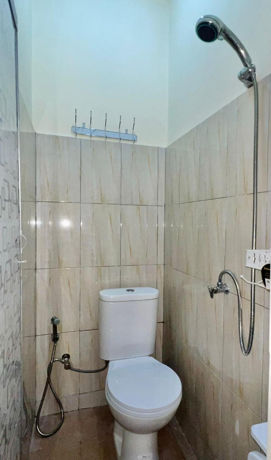 Zigiz Lovina Hostel Buitenkant foto